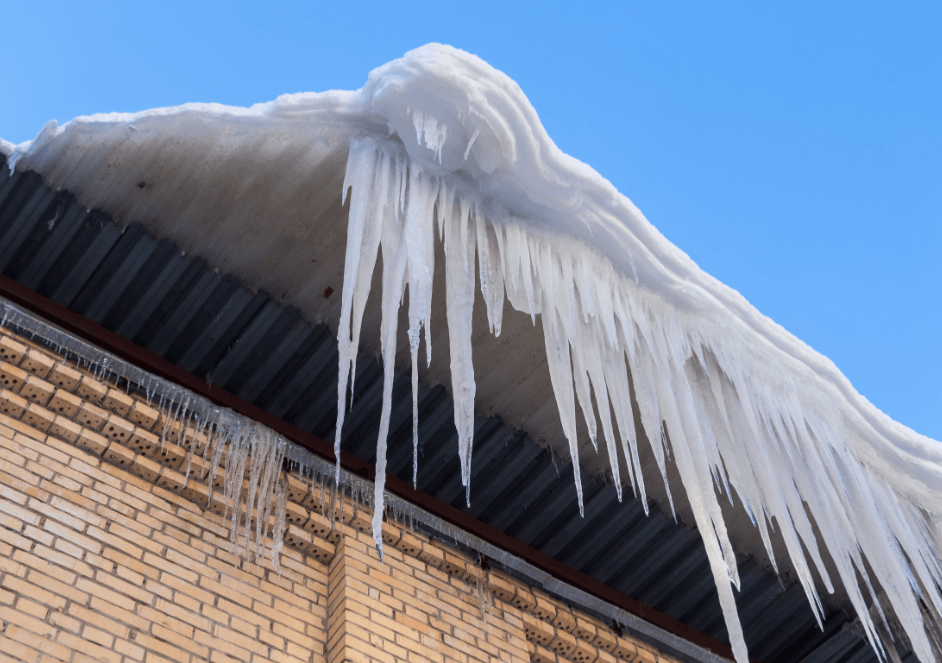 glace sur le toit